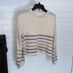 Juniors/Womens Knit Sweater Size Medium